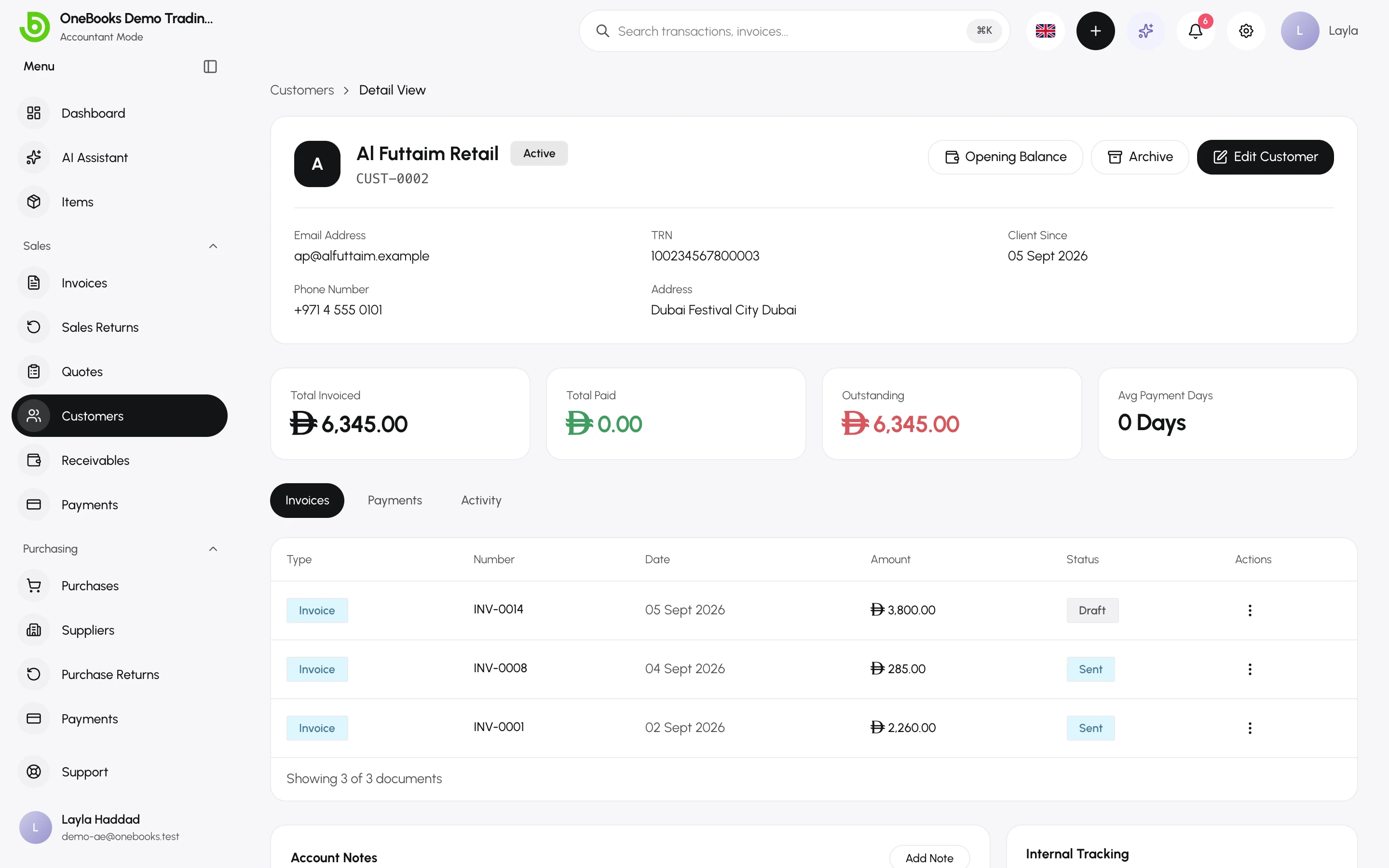 A customer page with contact details, balance, and tabs for invoices, payments and activity